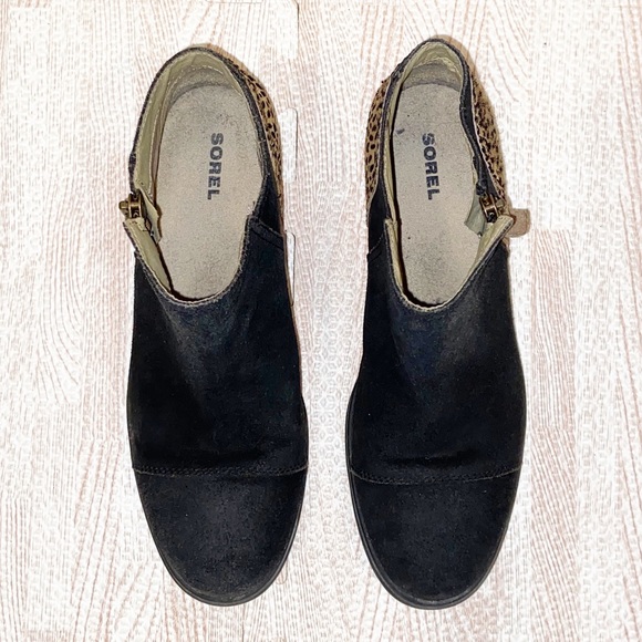 Sorel Major Low Cheetah Waterproof Ankle Booties - Picture 2 of 9